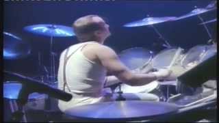 Phil Collins / Chester Thompson (Genesis) Drum Duet 1980 - 84