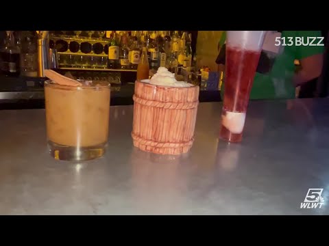 Dentro do Pennifold's Pub em Over-the-Rhine