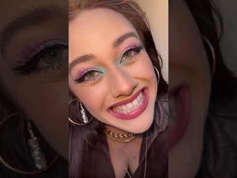 What’s it like having big eyes? #shorts #eyes #bigeyes