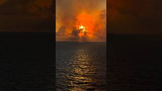 Fireball in the Sky 🔥 #cruise #sunset #shortsviral #viral ##shortvideo #nature #dramatic #amazing