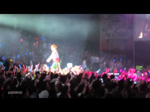 [fancam] 110611 SHINee - Ready or Not @ SM Town Paris