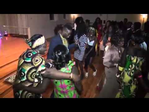 Amac Don - DHONG CHIIR KOMBO performing LOR E DHENG in OMAHA NEBRASKA US  PART THREE