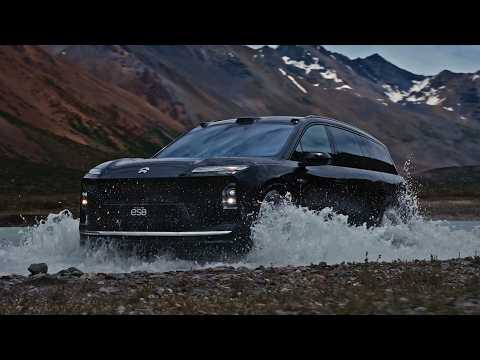 New Nio ES8 Flagship SUV - Showcasing its Amazing Technology!
