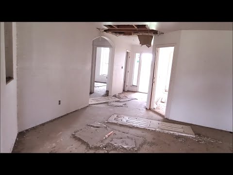 Tundra Village Abandoned since 2008 Revisited (2021)