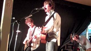 Jake Bugg & Iain Archer | Live | 'Slumville Sunrise' | Bushmills Live | 20th June 2013 | Music News