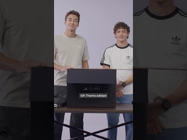 Vídeo relacionado con adidas Uomo Mercedes - AMG Petronas Formula 1 Team Driver Jersey, White, L