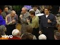 Bill & Gloria Gaither - He Made a Change [Live] ft. The Cathedrals