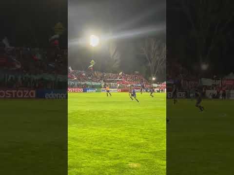 "Hinchada de Brown de Adrogue vs san Martín de Burzaco (ata bolsa)" Barra: Los Pibes del Barrio &bull; Club: Brown de Adrogué