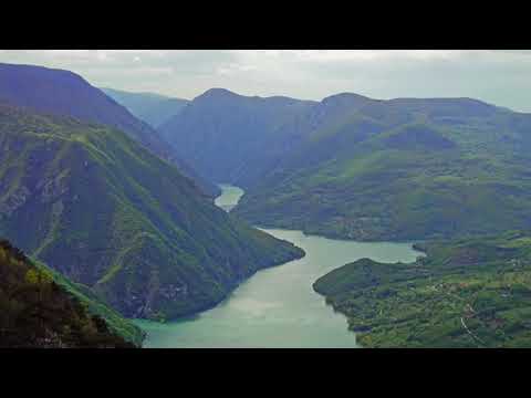 Devet Heroja, Mustafa Isaković