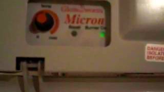 preview picture of video 'Glowworm Micron 50FF Boiler Fault'