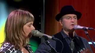 The Vaselines - Sex With An X (The Review Show)