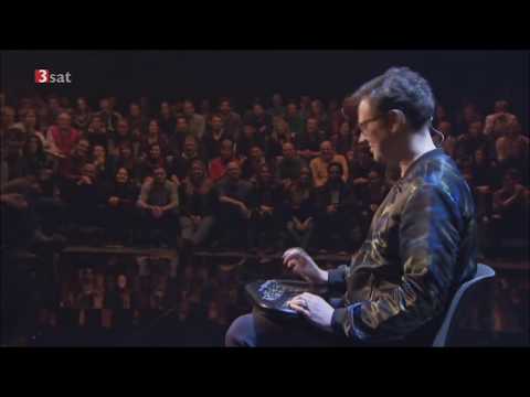 C: HEILAND: Der Comedian der alles, aber auch alles kann