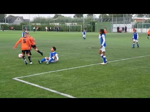 Smitshoek JO11-6 tegen LMO JO11-2 op 08-10-2016 in 4K | Einde 2e helft - Slow Motion
