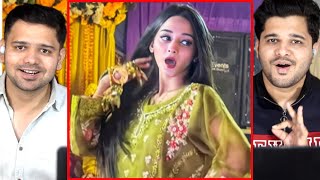 Indian Reaction on Mera Dil Ye Pukare Aaja | Viral Pakistani Girl Wedding Dance