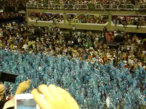 Bateria da Portela 2008 - Saindo do Recúo