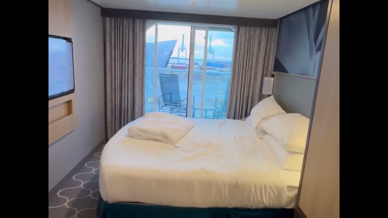 Symphony of the Seas - Cabin 7708 - Video 1
