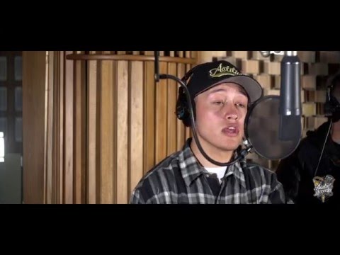 Free Stayla - De nuevo - acústico [Audio Directo]