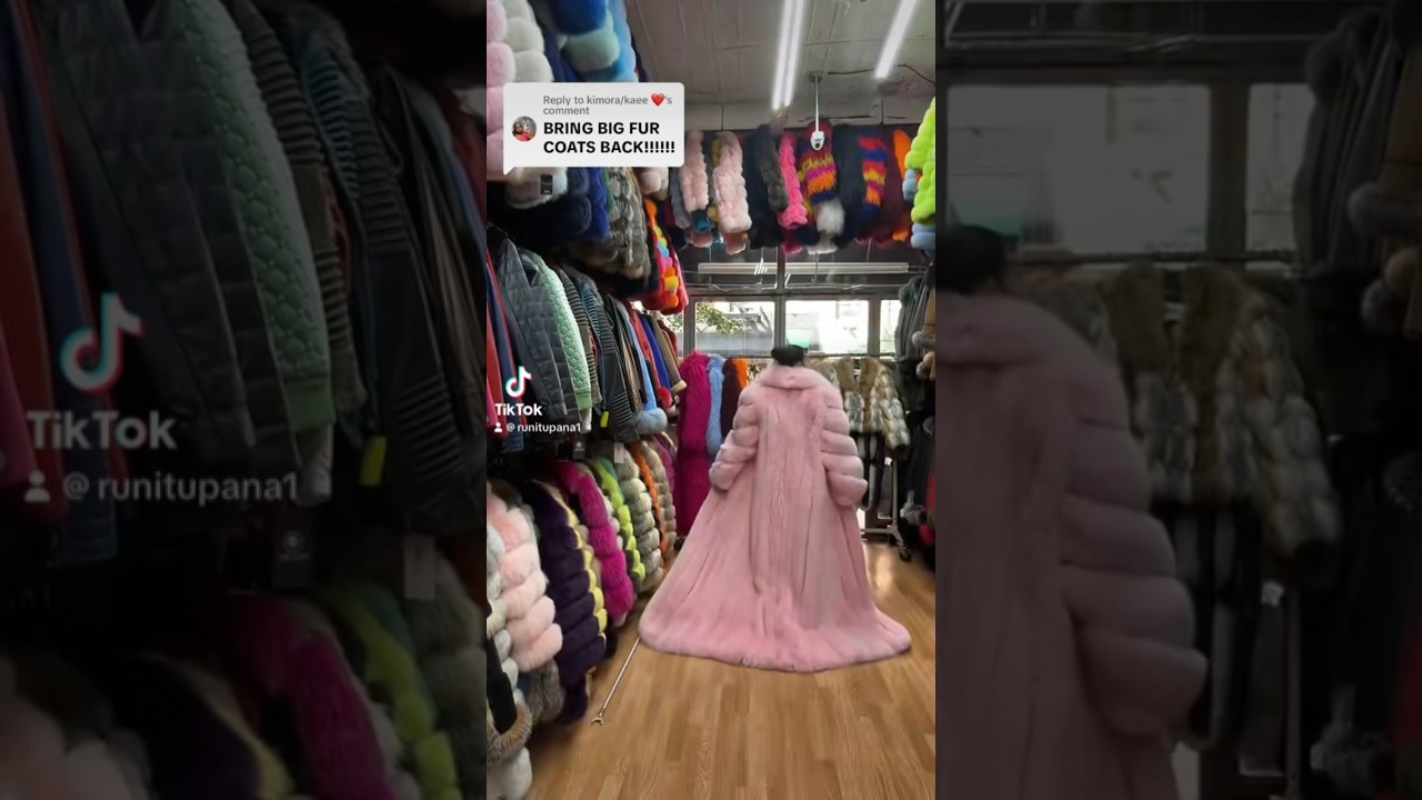 I love pink💕🩷💕 #fur #fashion #furcoat