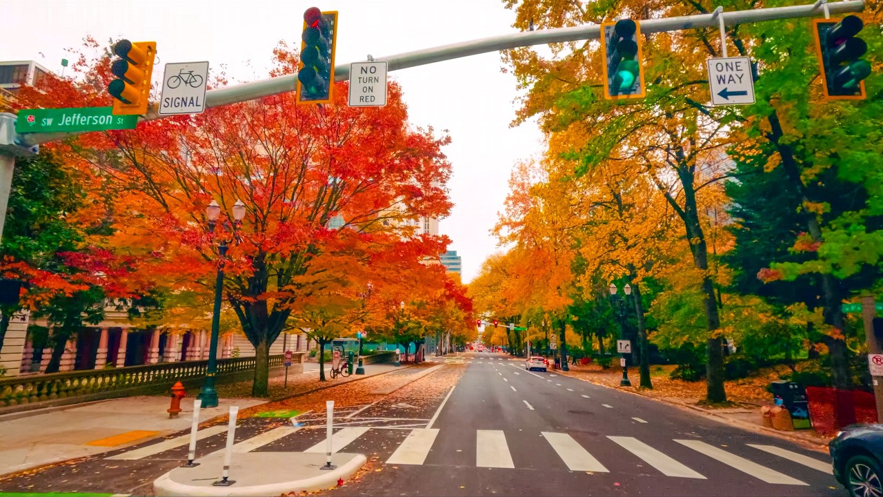 Downtown Portland Fall Drive 8K - Peak Autumn Colors & Real City Sounds