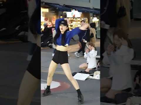 190414 #댄스팀무토 #Müt #무토 #무토서영 #달리(효린) @신촌명물거리파리바게뜨앞무토버스킹