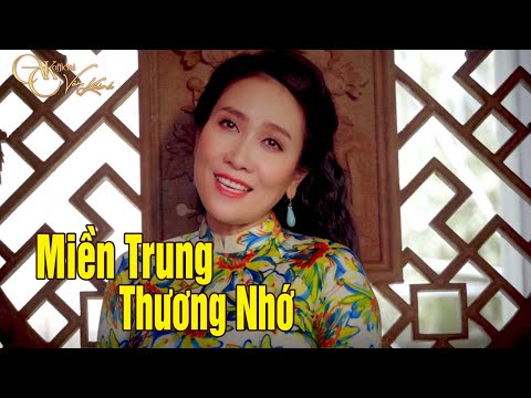 Thể hiện bởi Vân Khánh