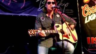 Billy Ray Cyrus - &quot;Blue Eyes Cryin&#39; In The Rain&quot; LIVE