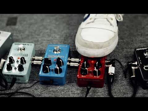 TC Electronic Quintessence Harmony Pedal | Sweetwater TC Electronic Quintessence Harmony Pedal | Sweetwater