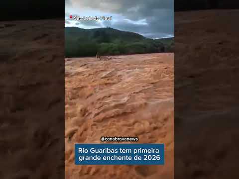 Rio Guaribas tem primeira grande enchente de 2026