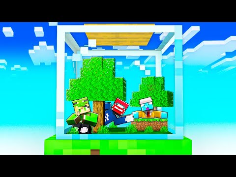 INSANE! 3 YOUTUBERS TRAPPED in ONE BOTTLE! - Minecraft
