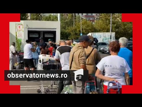 Cu câte sticle a venit un tânăr la centrele de reciclare. Primește 50 de bani pe una