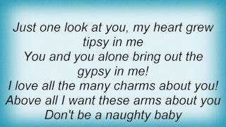 Rod Stewart - Embraceable You Lyrics