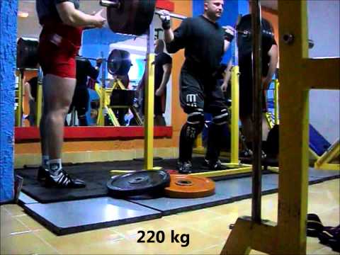 Marcin Klimek squats