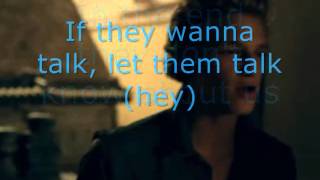 Victoria Duffield Ft. Cody Simpson - They don&#39;t know about us (lyrics on screen)