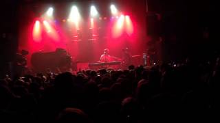 smallpools - over &amp; over [live]