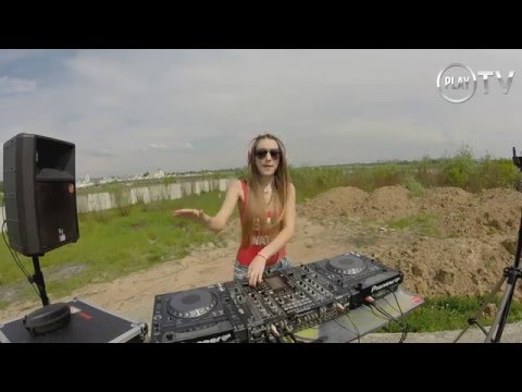 KSENIYA KESS - Live @ AIRPORT [PLAY TV] 11.05.2016