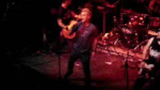 No Use For A Name &quot;Fairytale Of New York&quot; - Madrid