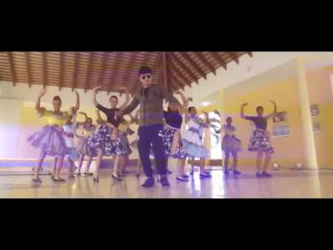 Ronny La Melodia - Soy Joven Y Tengo Valores -Video Oficial 2K16 - MINERD