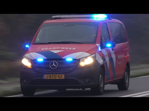 Officier Van Dienst Brandweer 08-9092 met spoed naar de A73 in Beuningen