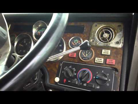 Kenworth K104 Primemover - Inside