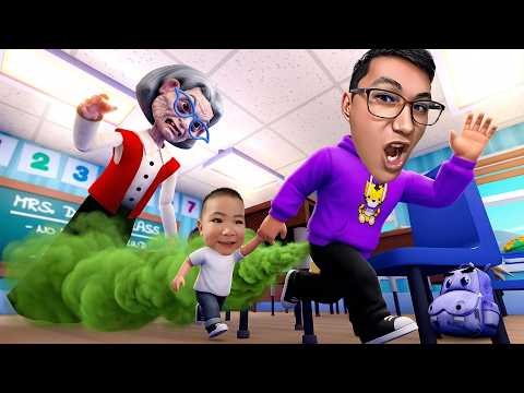 Апай бізді әжетханаға жібермей қойды 🙅 қашу керек 🏃‍➡️ (Roblox)