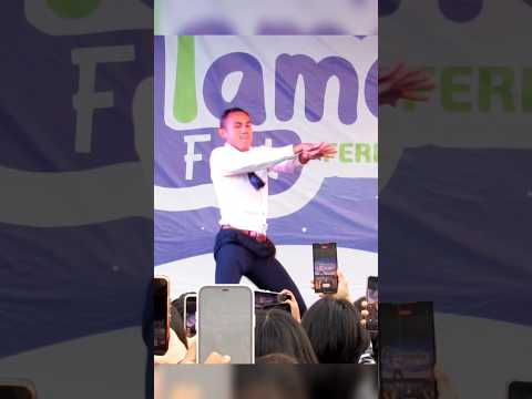 Martín Palacios el imitador de José Jeri baila la Máquina máquina máquina... #memes #humor #peru