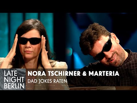 Dad Jokes raten mit Marteria & Nora Tschirner | Late Night Berlin | ProSieben