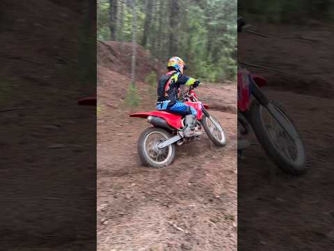 Saga: Os Desbravadores de Trilhas Selvagens – Rota Bruta (Equipe Banhadão Curiúva-PR)