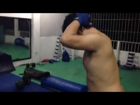 フィリピンといえばボクシングでもこの人はレスラーの体型