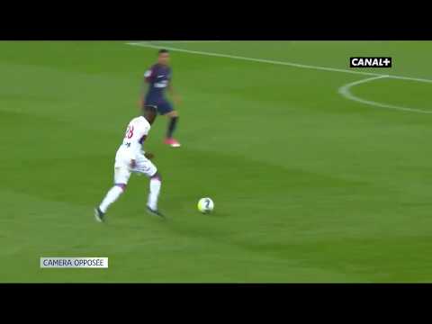PSG - OL (2017) : Tanguy Ndombélé fracasse la transversale de Aréola ! - 17/09/17 -
