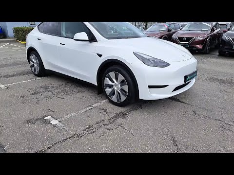 Tesla Model Y RWD - Image 2