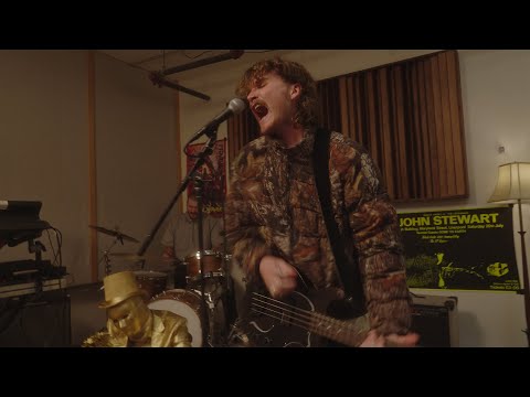 VTB - Rotting Gold (Official Music Video)