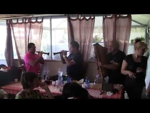 ... aspettando le cibarie ... Chieti - Soffi d'Abruzzo 2014