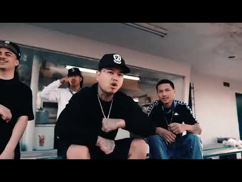 $tupid young feat  Rado Boy   Get Off