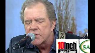 Michael Johnson promotes upcoming concert on &#39;UKG&#39;